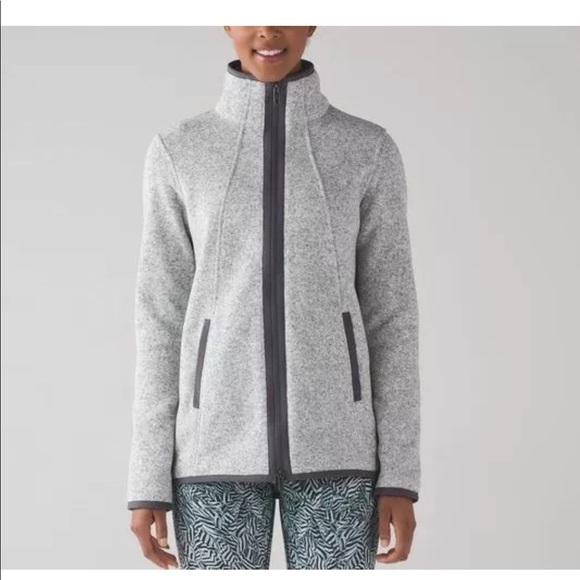 lululemon athletica Jackets & Blazers - Lululemon It’s Fleecing Cold Jacket size 6
